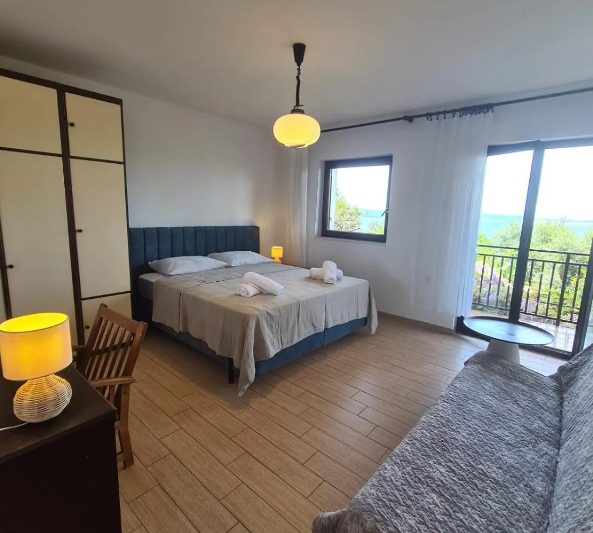 Apartment Jaka Crikvenica