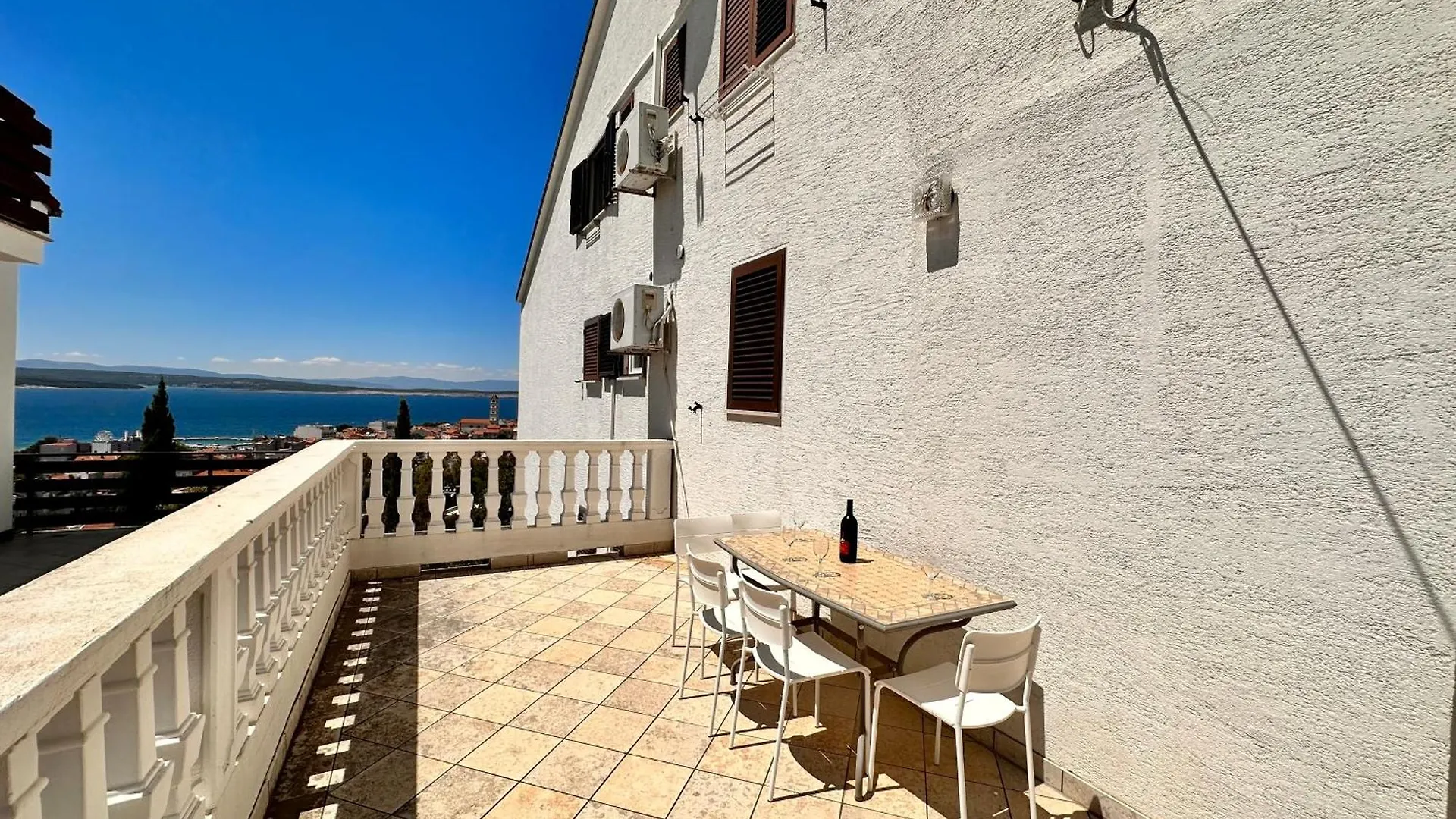 Apartment Jaka Crikvenica