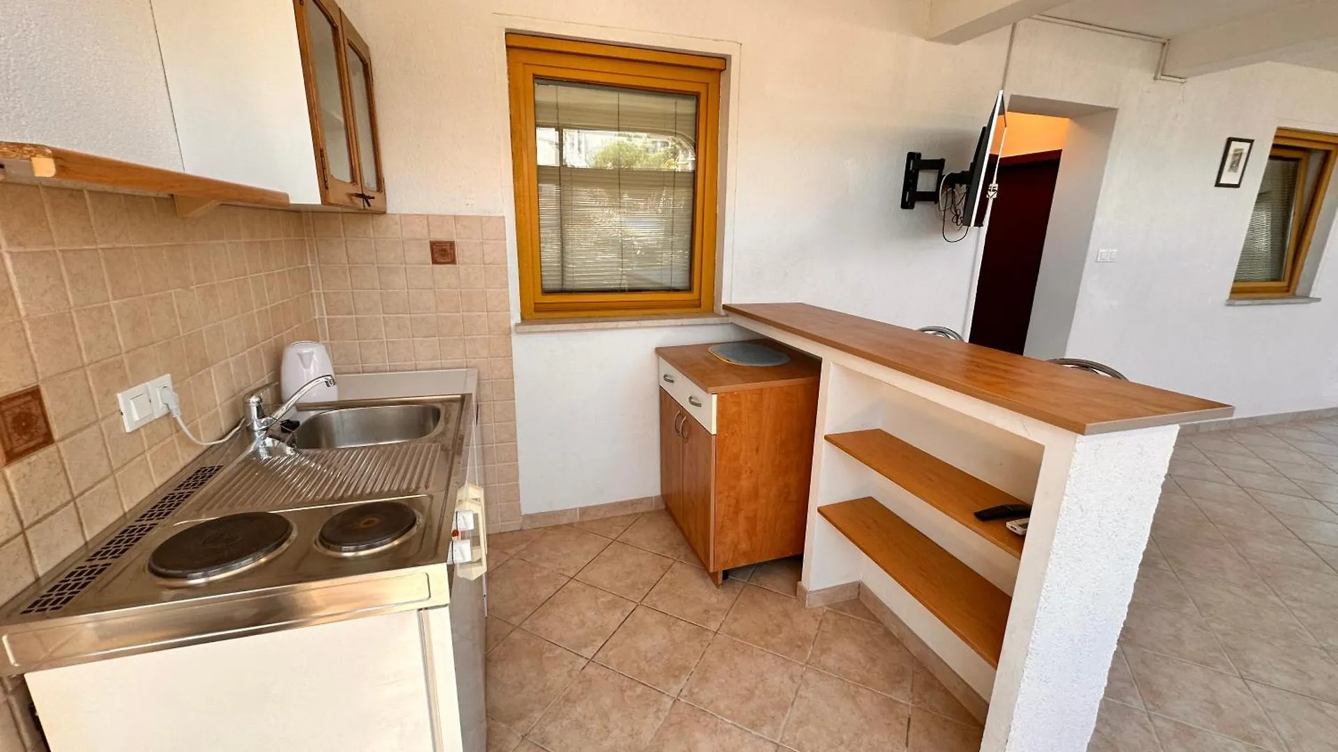 Apartment Jaka Crikvenica 0*,