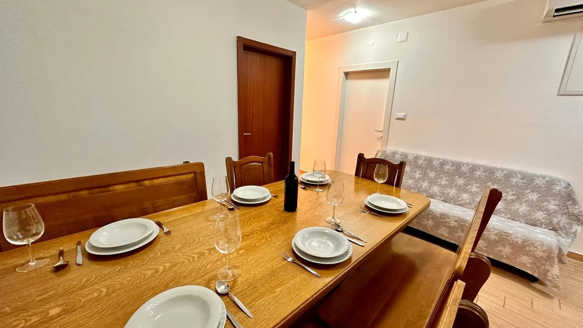 Apartment Jaka Crikvenica
