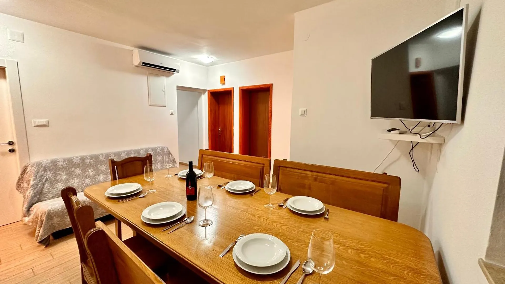 Apartment Jaka Crikvenica