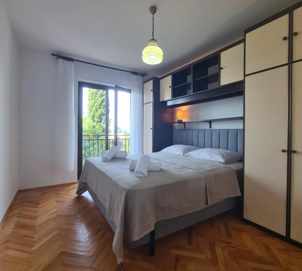 Apartment Jaka Crikvenica